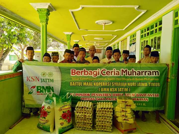 BERBAGI CERIA MUHARRAM 1441 H DENGAN YATAMA DI EMPAT PESANTREN BESAR DI MADURA